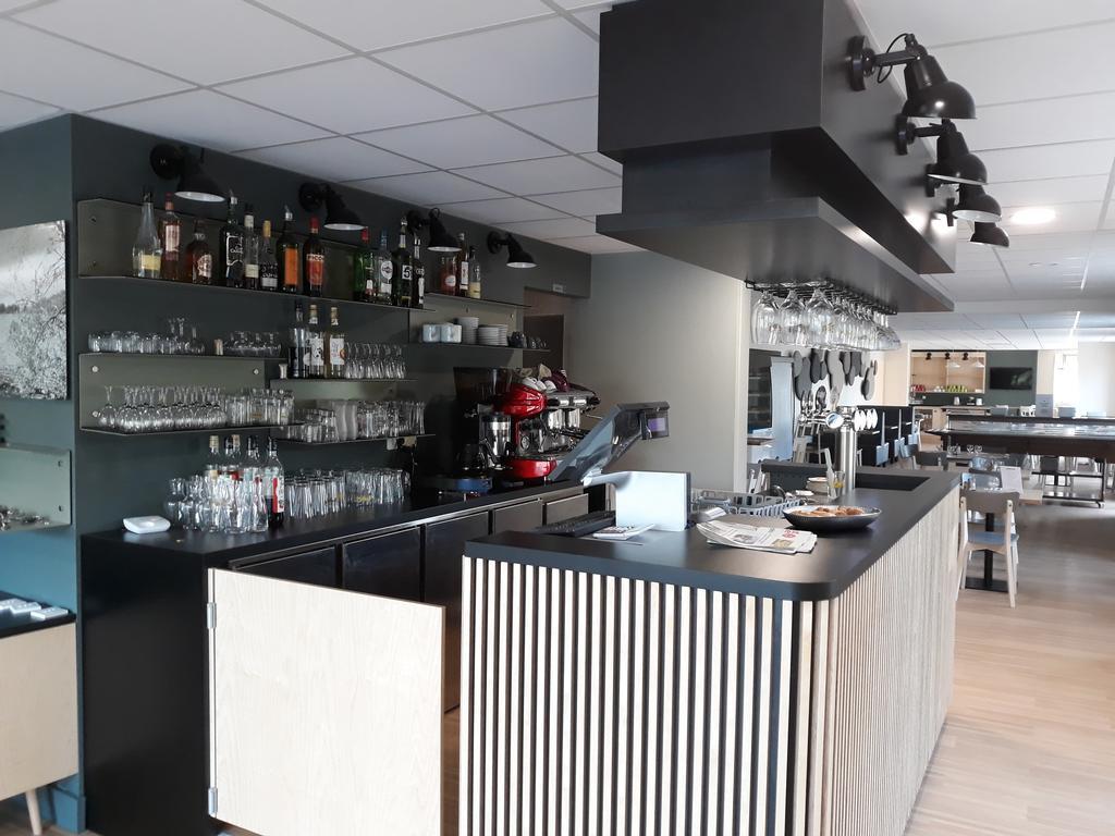 Hotel La Godiniere Cholet Exterior foto